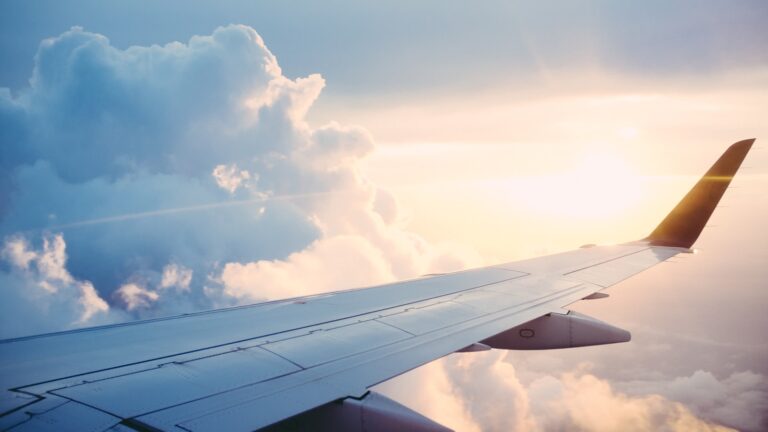 Bali Visa Guide 2026: Tourist Visa, Social Visa & KITAS Explained